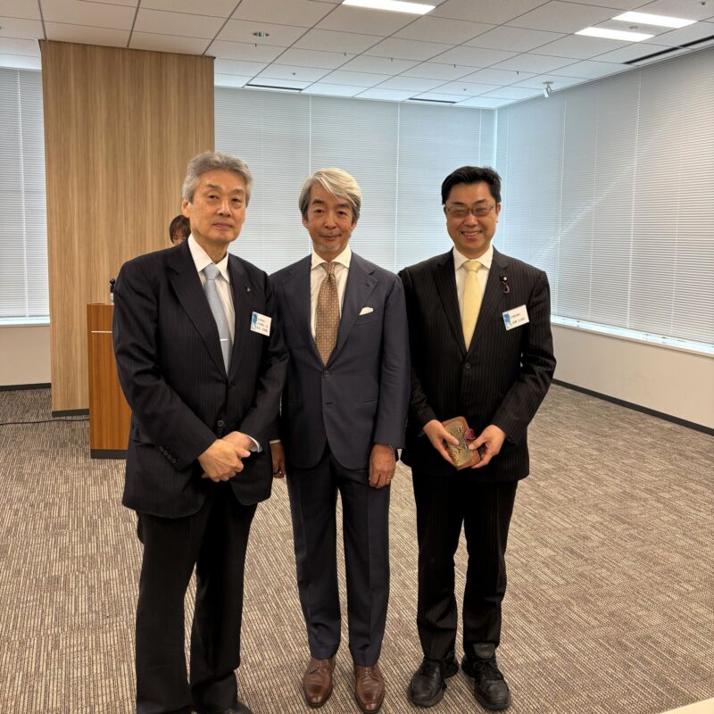 Image for the Tweet beginning: Medical Excellence JapanのVision Meeting 2026．
渋谷健司理事長の「医療産業を取り戻す」は重要なメッセージです。
渋谷理事長と松本吉郎日本医師会長、佐々木