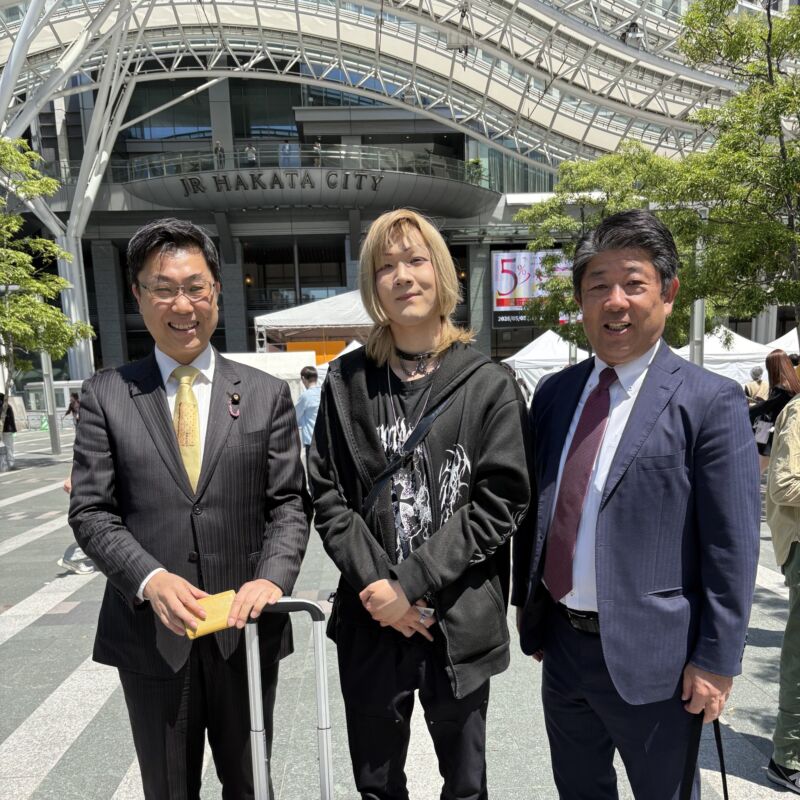 Image for the Tweet beginning: 連休が明けて、上京しました。
連休の間にも、様々な縁に心から感謝です。
今日、明日と東京で仕事をして、週末また福岡に戻ります‼頑張ってきます‼ 