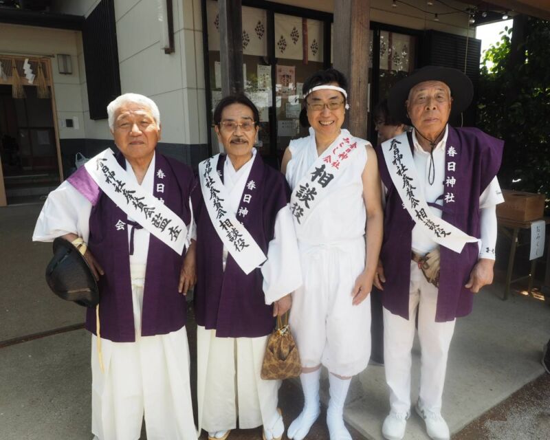 Image for the Tweet beginning: 令和8年度春日神社神幸祭。
福岡県美容生活衛生同業組合(FUBA)の井手口 宥公(前)理事長は、長きにわたり『美容師の子に悪い子はおらん』『いや、時々おる』と励まして下さった方。
こうして引き続きご指導を仰げることには感謝しかありません。 