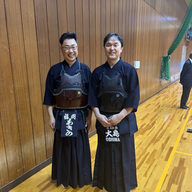 Image for the Tweet beginning: NPO法人国際社会人剣道クラブ 第23回国際親善剣道大会が、皆様で令和8年熊本地震からの創造的復興を願いながら閉会式。
大島先生、おめでとうございました‼
終了後に自由練習に参加。とても嬉しいです。
有難うございました‼ 